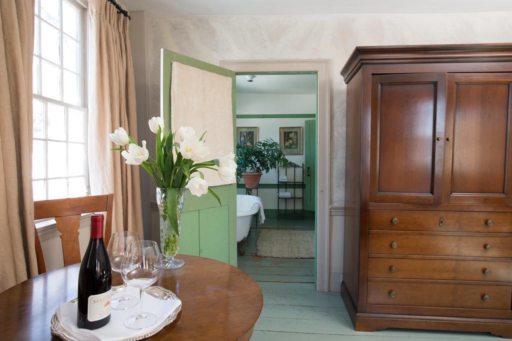 The Old Inn On The Green New Marlborough Habitación foto